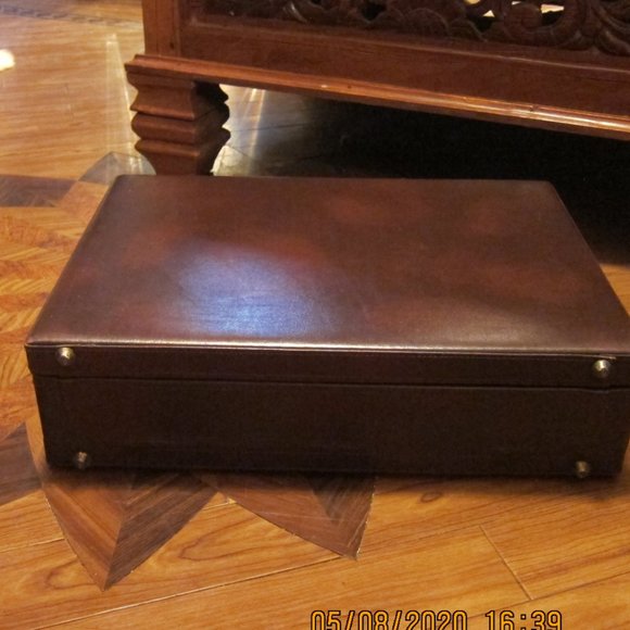 Brown Leather Briefcase - Picture 4 of 9